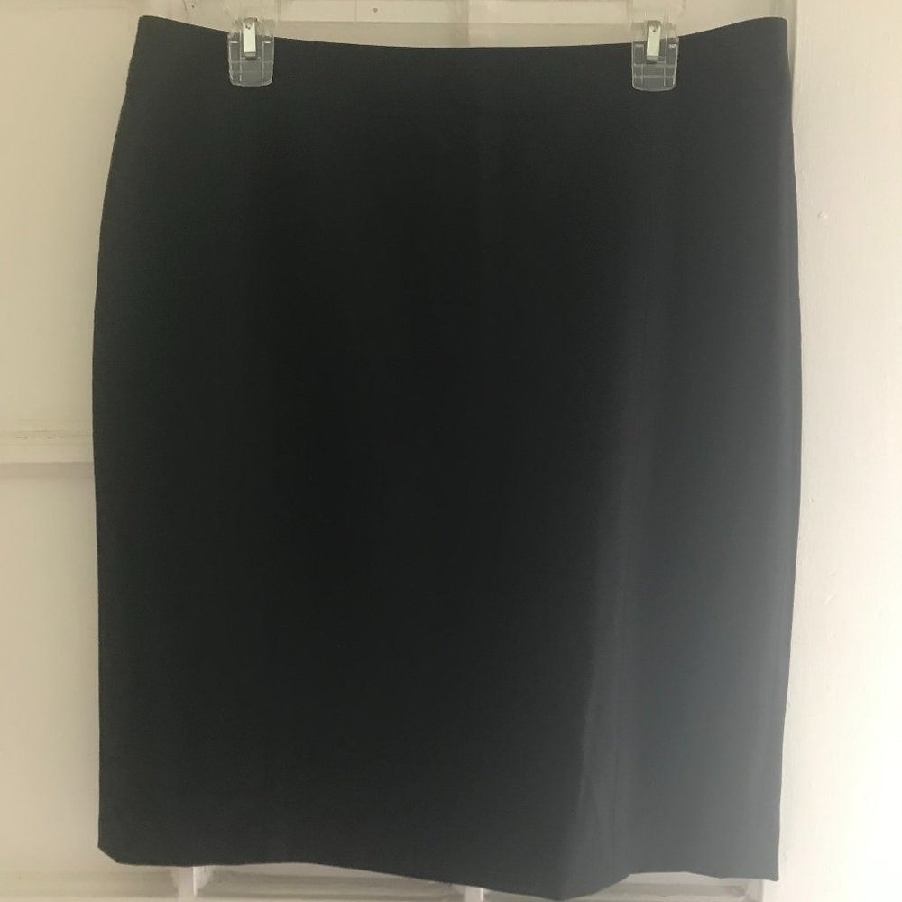 Semantika Basic black pencil skirt